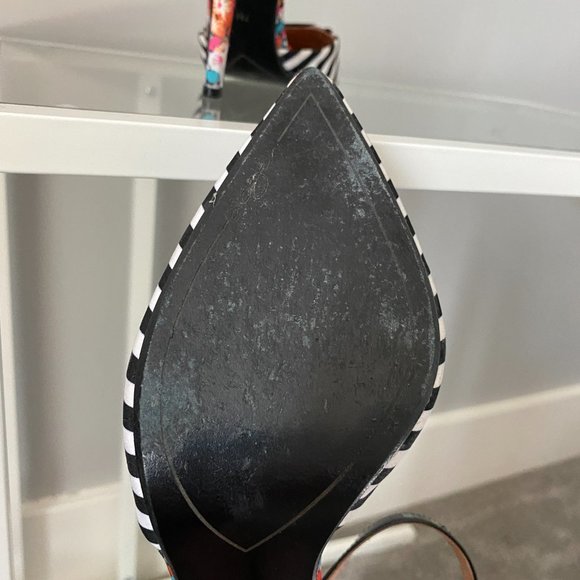 Halogen Slingback Heels: Black & White Striped with Floral - Picture 2 of 6